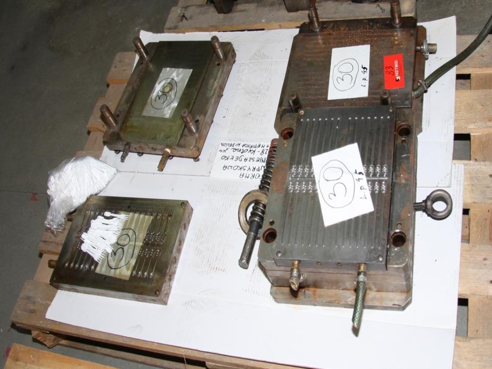 Plastic processing machines for plastic dishes-1